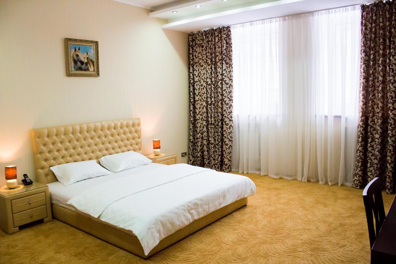 Hotel Alir Žytomyr Exteriér fotografie